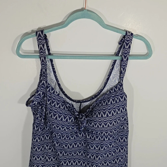 {Island Pearls} Plus Size Bathing Suits - Set of 2 - Size 22/24 - Picture 3 of 17